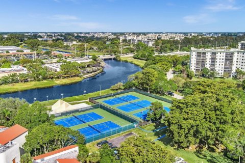 Condo in Pompano Beach, Florida, 2 bedrooms  № 1072782 - photo 24