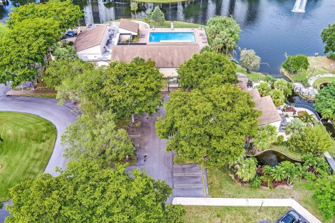 Copropriété à vendre à Pompano Beach, Floride: 2 chambres, 92.9 m2 № 1072782 - photo 18