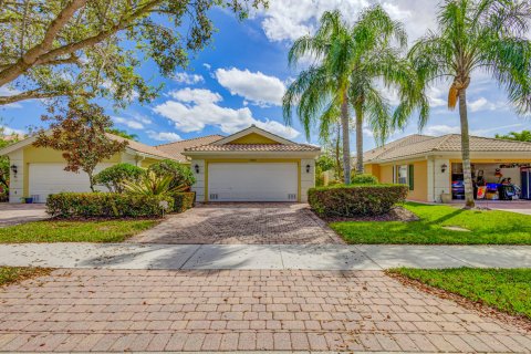 Adosado en venta en Palm Beach Gardens, Florida, 2 dormitorios, 144.37 m2 № 1072781 - foto 9