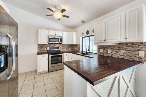 Casa en venta en Spring Hill, Florida, 2 dormitorios, 102.66 m2 № 1343740 - foto 11