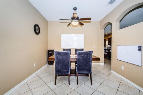 Casa en venta en New Port Richey, Florida, 6 dormitorios, 245.73 m2 № 1343777 - foto 9