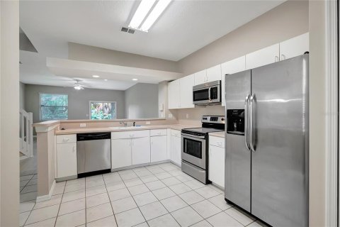 Adosado en venta en Kenneth City, Florida, 3 dormitorios, 136.1 m2 № 1358123 - foto 4