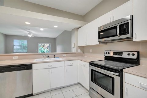 Adosado en venta en Kenneth City, Florida, 3 dormitorios, 136.1 m2 № 1358123 - foto 10