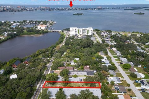 Terreno en venta en Clearwater, Florida № 1359307 - foto 2