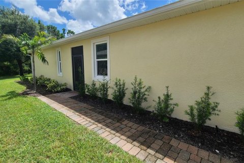 Duplex à vendre à Englewood, Floride: 3 chambres, 124.3 m2 № 1296014 - photo 17