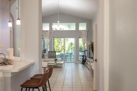 Casa en venta en Orlando, Florida, 4 dormitorios, 172.61 m2 № 1397327 - foto 4