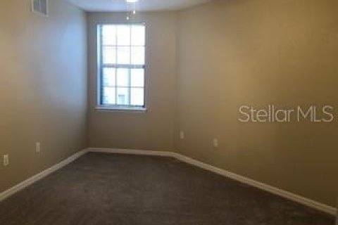 Condo in Orlando, Florida, 2 bedrooms  № 1397329 - photo 12