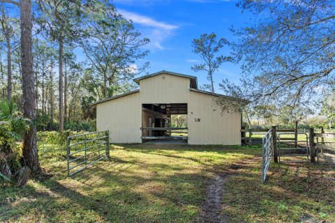 House in Palm City, Florida 4 bedrooms, 203.27 sq.m. № 1210610 - photo 22