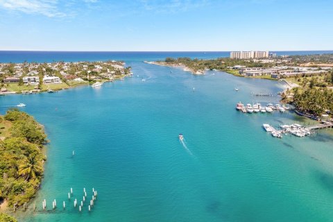 Condo in Jupiter, Florida, 3 bedrooms  № 1210609 - photo 7