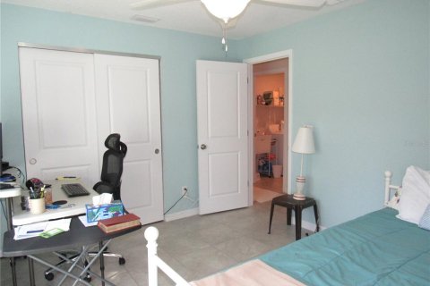 House in Port Charlotte, Florida 3 bedrooms, 152.36 sq.m. № 1430629 - photo 17