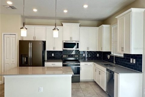 Townhouse in Orlando, Florida 3 bedrooms, 173.08 sq.m. № 1429558 - photo 7