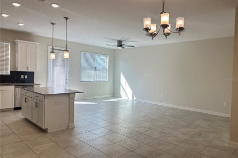 Touwnhouse à vendre à Orlando, Floride: 3 chambres, 173.08 m2 № 1429558 - photo 5