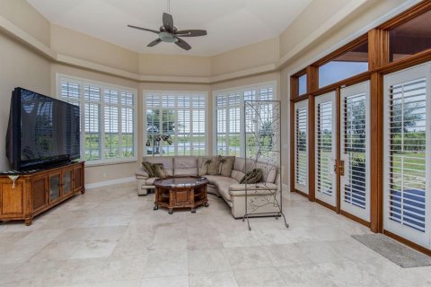 Villa ou maison à vendre à Punta Gorda, Floride: 7 chambres, 667.13 m2 № 1246437 - photo 14