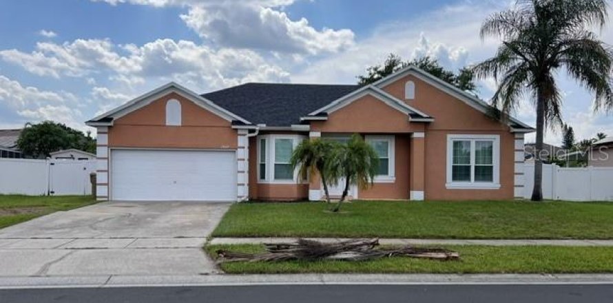 House in Kissimmee, Florida 3 bedrooms, 150.13 sq.m. № 1324909