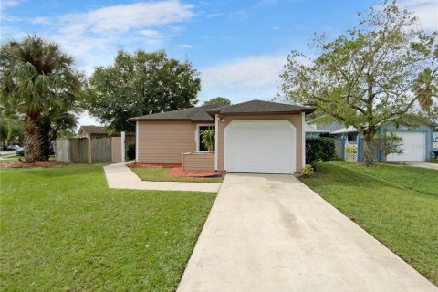 Villa ou maison à vendre à Orlando, Floride: 3 chambres, 115.01 m2 № 1403512 - photo 1