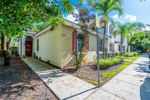 Townhouse in Homestead, Florida 3 bedrooms, 120.59 sq.m. № 1240837 - photo 30