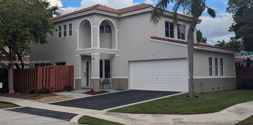 Casa en Coconut Creek, Florida 3 dormitorios, 175.77 m2 № 1384111