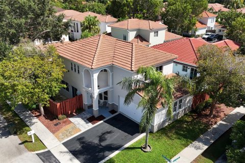 Villa ou maison à vendre à Coconut Creek, Floride: 3 chambres, 175.77 m2 № 1384111 - photo 2