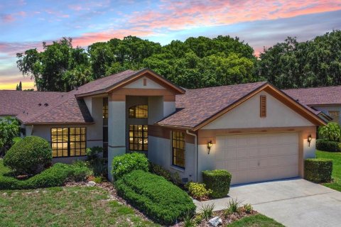 Villa ou maison à vendre à Hudson, Floride: 2 chambres, 142.79 m2 № 1252358 - photo 1