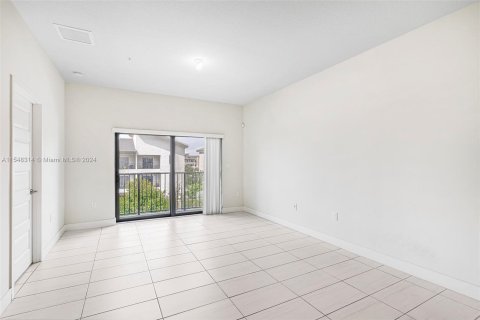 Condominio en venta en Doral, Florida, 2 dormitorios, 97.36 m2 № 1058535 - foto 7