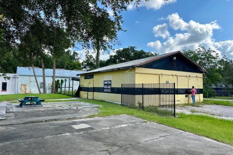 Propiedad comercial en venta en Sanford, Florida № 1341240 - foto 6