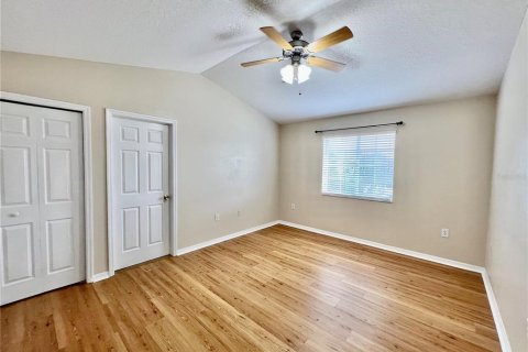 Touwnhouse à louer à Tampa, Floride: 3 chambres, 130.99 m2 № 1373073 - photo 26