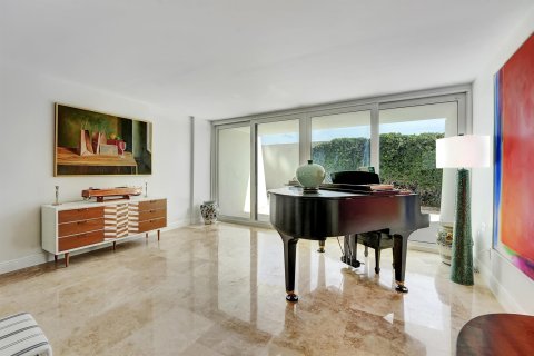 Condominio en venta en South Palm Beach, Florida, 3 dormitorios, 140.93 m2 № 1045775 - foto 13