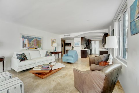 Condominio en venta en South Palm Beach, Florida, 3 dormitorios, 140.93 m2 № 1045775 - foto 14