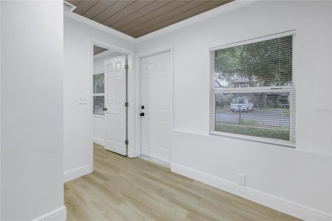 Duplex in Tampa, Florida 3 bedrooms, 70.61 sq.m. № 1344555 - photo 6