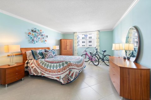 Copropriété à vendre à Hollywood, Floride: 2 chambres, 133.78 m2 № 1080778 - photo 16