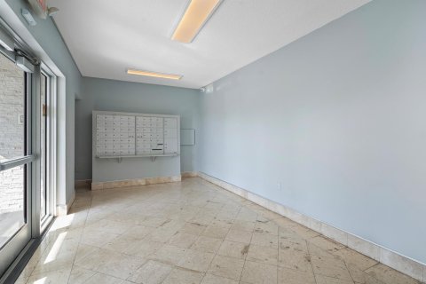 Copropriété à vendre à Hollywood, Floride: 2 chambres, 133.78 m2 № 1080778 - photo 7