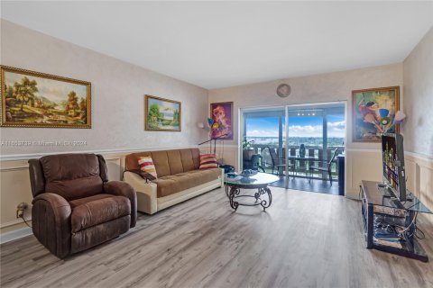 Condominio en venta en Hollywood, Florida, 1 dormitorio, 78.41 m2 № 1348839 - foto 6