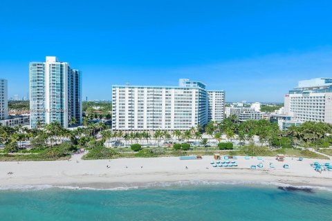 Copropriété à louer à Miami Beach, Floride: 55.74 m2 № 1348886 - photo 25