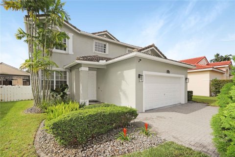 Villa ou maison à vendre à Pembroke Pines, Floride: 4 chambres, 212.93 m2 № 1348836 - photo 28