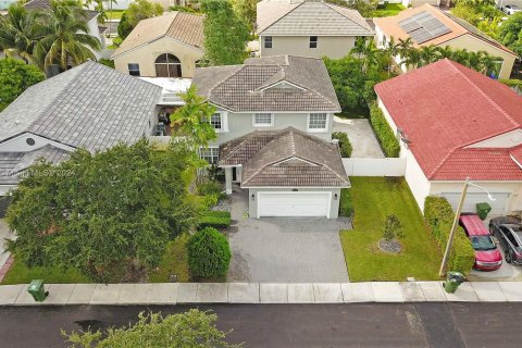 Villa ou maison à vendre à Pembroke Pines, Floride: 4 chambres, 212.93 m2 № 1348836 - photo 29