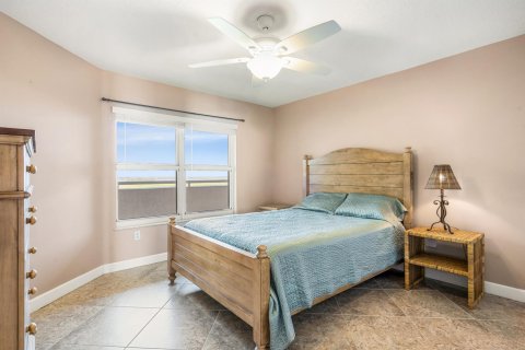 Condominio en venta en Hutchinson Island South, Florida, 2 dormitorios, 116.78 m2 № 1093275 - foto 18