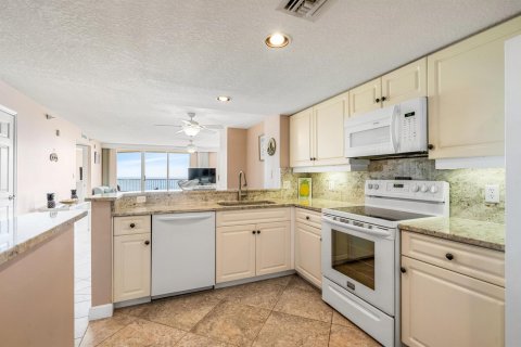 Condominio en venta en Hutchinson Island South, Florida, 2 dormitorios, 116.78 m2 № 1093275 - foto 29