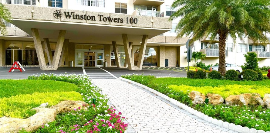 Condo in Sunny Isles Beach, Florida, 2 bedrooms  № 1306341