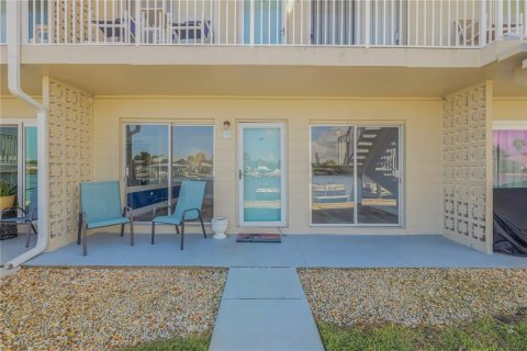 Copropriété à vendre à New Smyrna Beach, Floride: 1 chambre, 62.24 m2 № 1379528 - photo 5