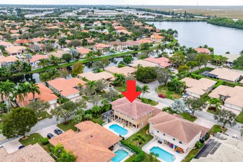 Casa en venta en Coral Springs, Florida, 5 dormitorios, 304.63 m2 № 1061080 - foto 16
