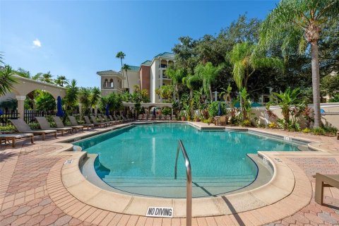 Copropriété à vendre à Tampa, Floride: 2 chambres, 99.68 m2 № 1372075 - photo 2