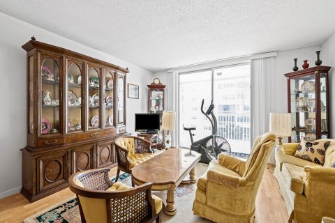 Copropriété à vendre à Hallandale Beach, Floride: 2 chambres, 101.45 m2 № 1058911 - photo 7