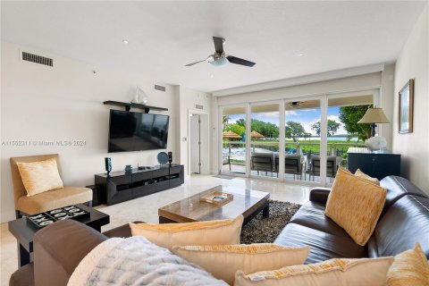Condominio en venta en Key Largo, Florida, 3 dormitorios, 174.28 m2 № 1071958 - foto 7
