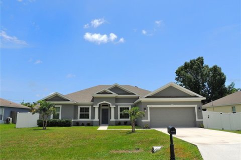 Casa en venta en Palm Bay, Florida, 4 dormitorios, 219.71 m2 № 1327076 - foto 1