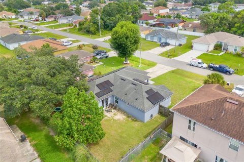 Villa ou maison à vendre à Kissimmee, Floride: 3 chambres, 137.96 m2 № 1327073 - photo 30