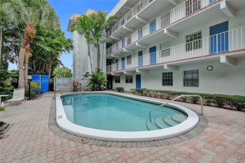 Copropriété à vendre à Fort Lauderdale, Floride: 2 chambres, 84.54 m2 № 1397003 - photo 25