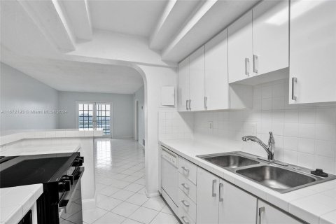 Copropriété à vendre à Fort Lauderdale, Floride: 2 chambres, 84.54 m2 № 1397003 - photo 15