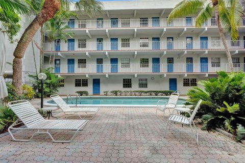 Copropriété à vendre à Fort Lauderdale, Floride: 2 chambres, 84.54 m2 № 1397003 - photo 26