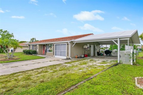 Casa en venta en North Port, Florida, 3 dormitorios, 153.29 m2 № 1341310 - foto 2