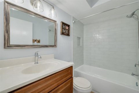 Copropriété à vendre à Palm Harbor, Floride: 2 chambres, 83.61 m2 № 1341344 - photo 27